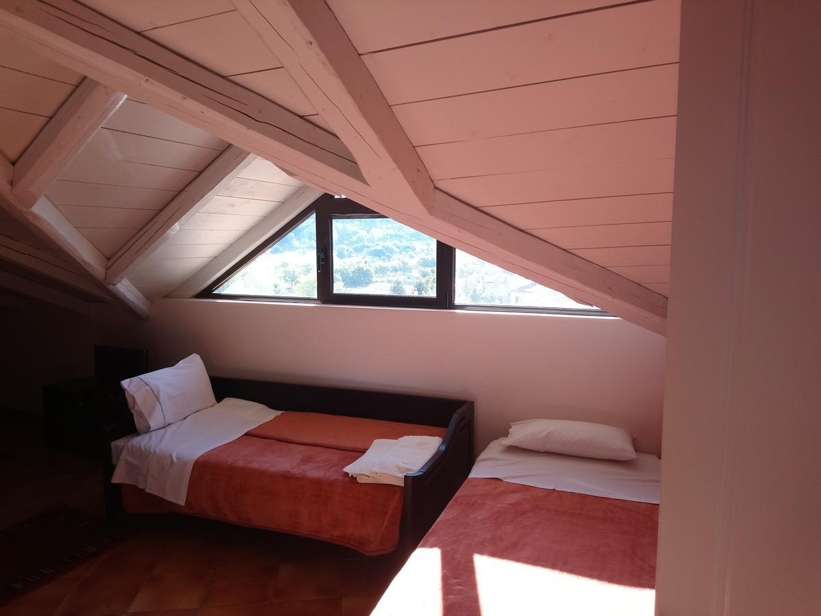 Elikonio Hotel Agia Anna  Bagian luar foto